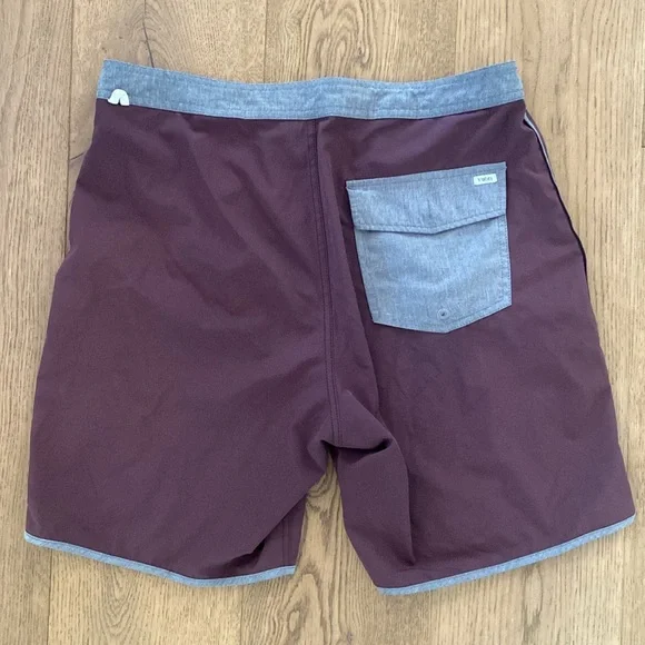 Vuori Cruise Board Shorts - Picture 5 of 6